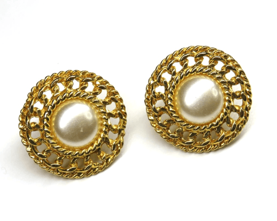 Jewelry Earrings Reselling