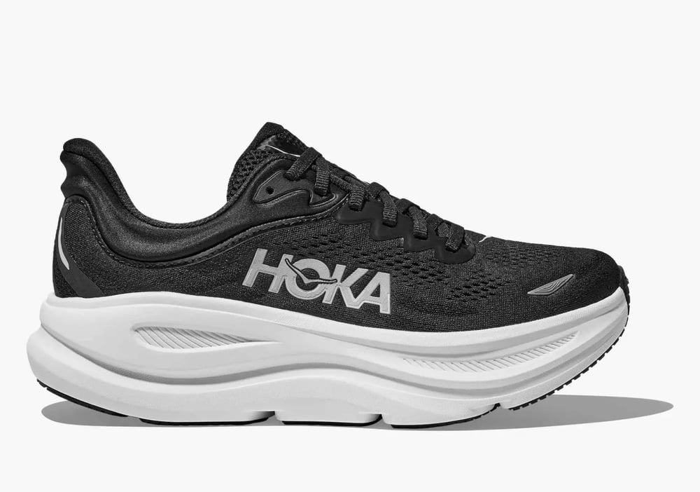 Selling sneakers online-min